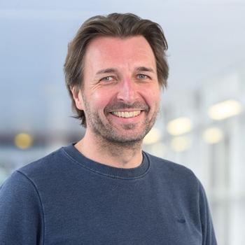 Ralph Ernstorfer