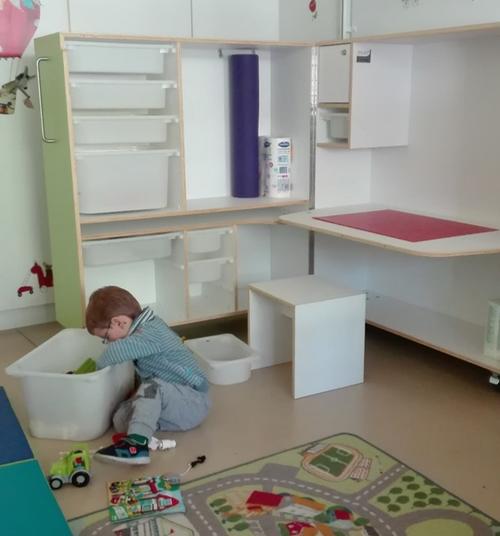 KidsBox in use by a child of a TRR227 member