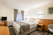 Standard double room (© Hotel Ostrov)