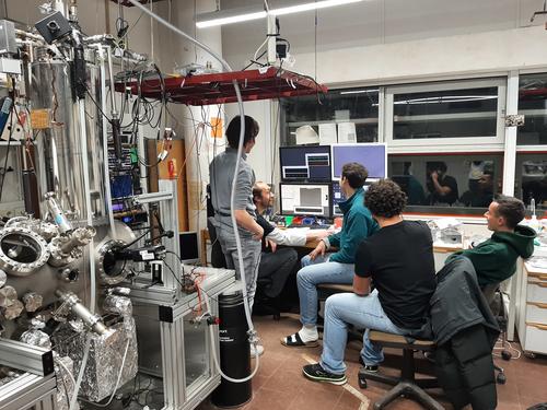 ATM - Scanning Tunneling Microscopy