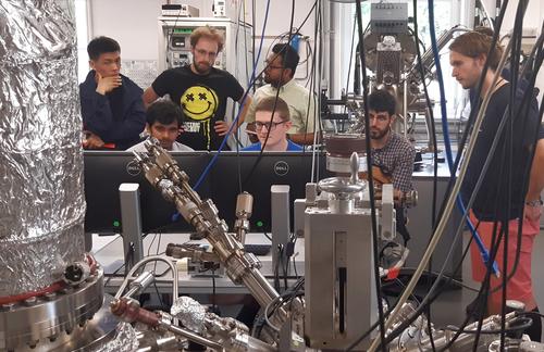 ATM - Scanning tunneling microscopy